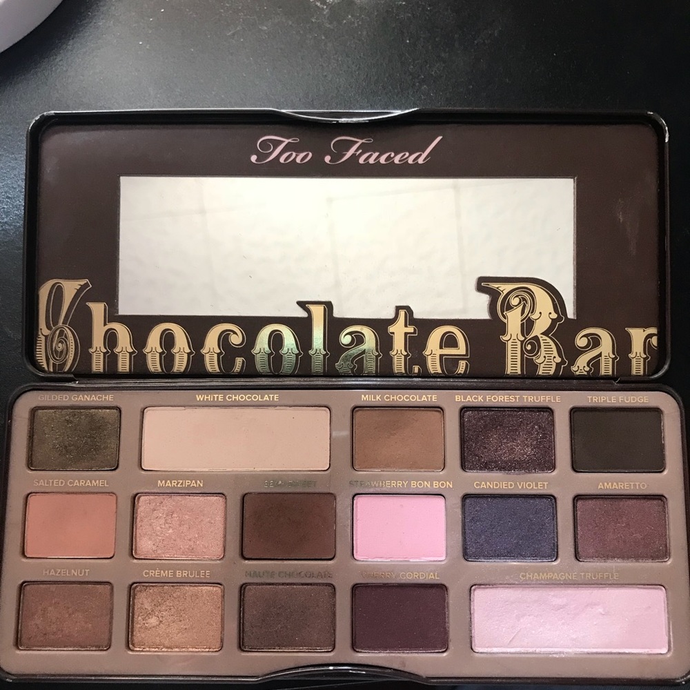Too Faced AUTHENTIC Chocolate Bar Palette